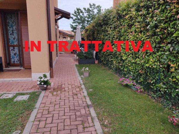 casa indipendente in vendita a Montescudo-Monte Colombo in zona San Savino