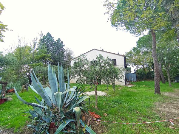 casa indipendente in vendita a Montescudo-Monte Colombo in zona Croce