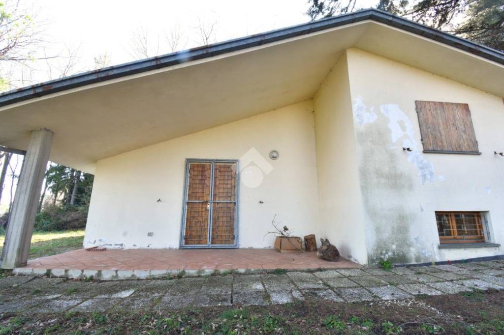 casa indipendente in vendita a Montescudo-Monte Colombo in zona Montescudo