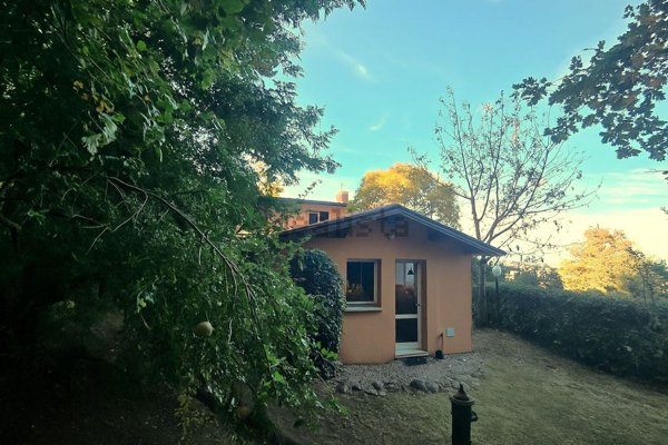 casa indipendente in vendita a Montescudo-Monte Colombo in zona Montescudo