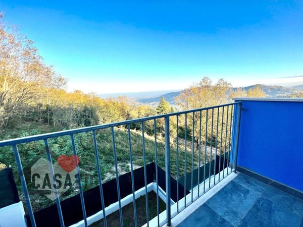 casa indipendente in vendita a Montescudo-Monte Colombo in zona Montescudo