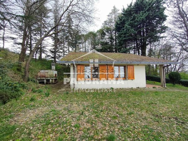 casa indipendente in vendita a Montescudo-Monte Colombo in zona Montescudo