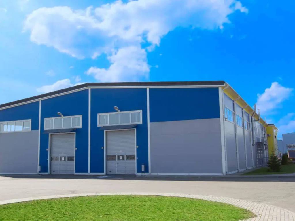 locale commerciale in vendita a Montescudo-Monte Colombo in zona Montescudo