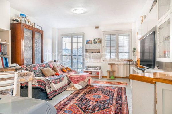 appartamento in vendita a Montescudo-Monte Colombo in zona Montescudo