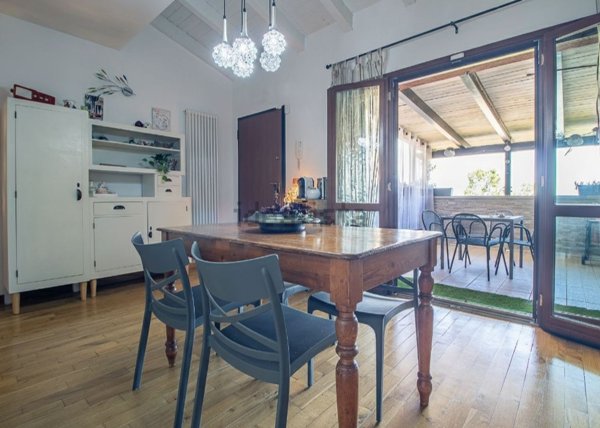 appartamento in vendita a Montescudo-Monte Colombo in zona Taverna