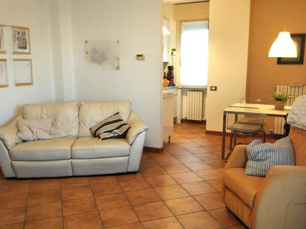 appartamento in vendita a Montescudo-Monte Colombo in zona Montescudo