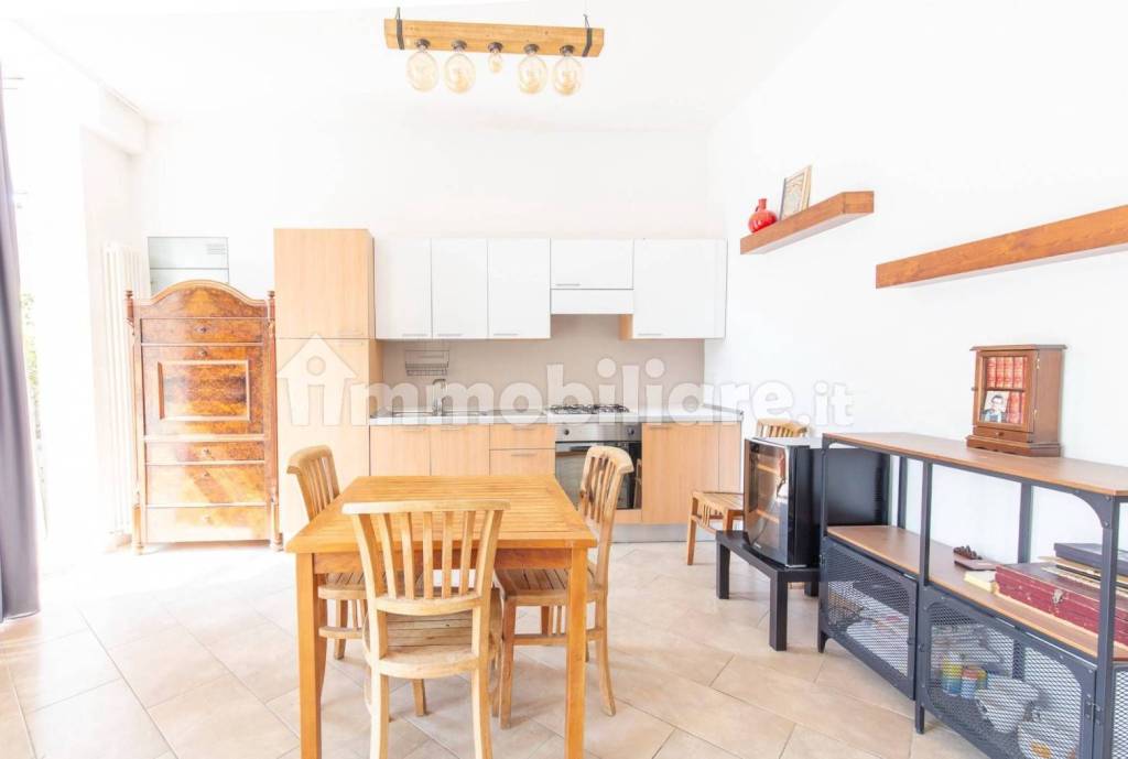 appartamento in vendita a Montescudo-Monte Colombo in zona Trarivi