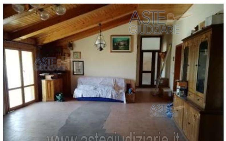appartamento in vendita a Montescudo-Monte Colombo in zona San Savino