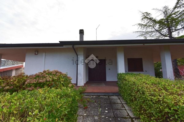 casa indipendente in vendita a Montescudo-Monte Colombo