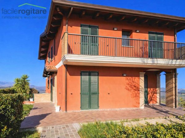 appartamento in vendita a Montescudo-Monte Colombo in zona Montescudo