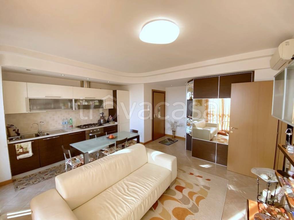 appartamento in vendita a Montescudo-Monte Colombo in zona San Savino