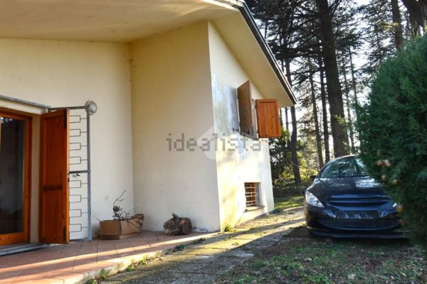 appartamento in vendita a Montescudo-Monte Colombo in zona Montescudo