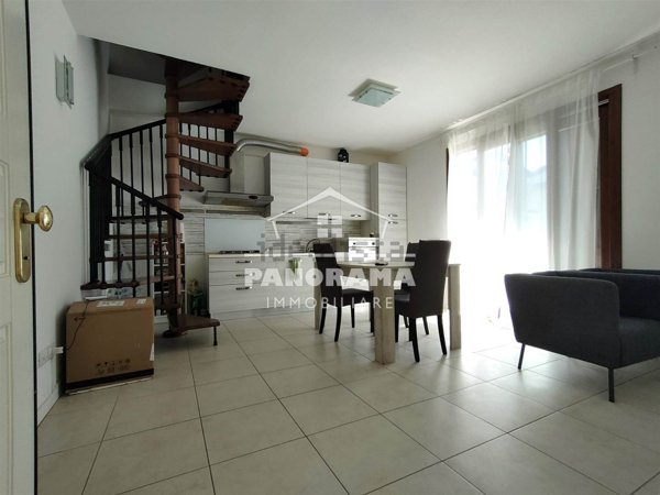 appartamento in vendita a Montescudo-Monte Colombo in zona Croce