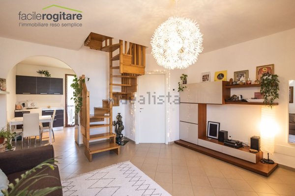 appartamento in vendita a Montescudo-Monte Colombo in zona Croce