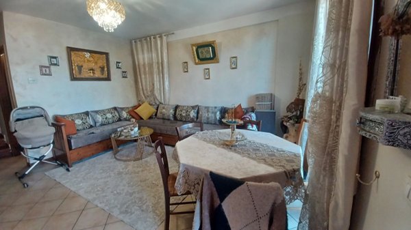 casa indipendente in vendita a Montescudo-Monte Colombo in zona Croce