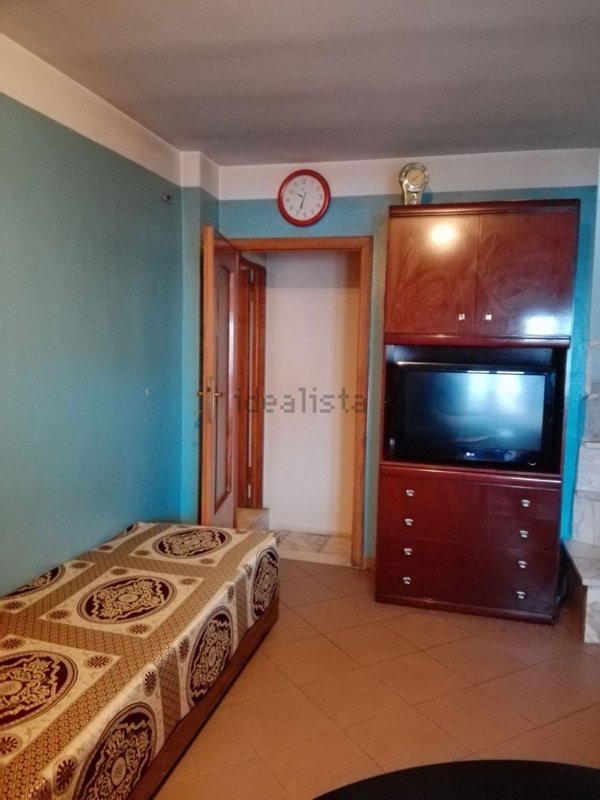 casa indipendente a Montescudo-Monte Colombo in zona Santa Maria del Piano