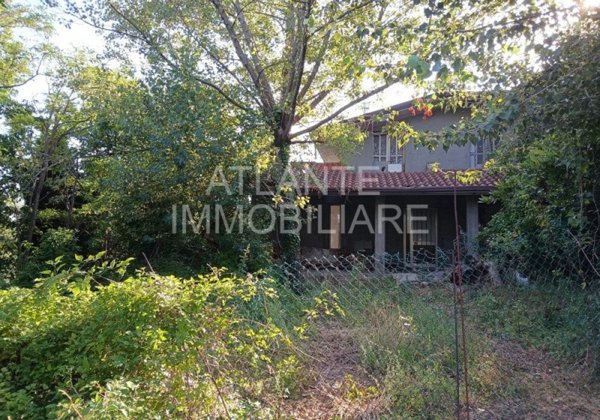 casa indipendente in vendita a Montescudo-Monte Colombo in zona Montescudo