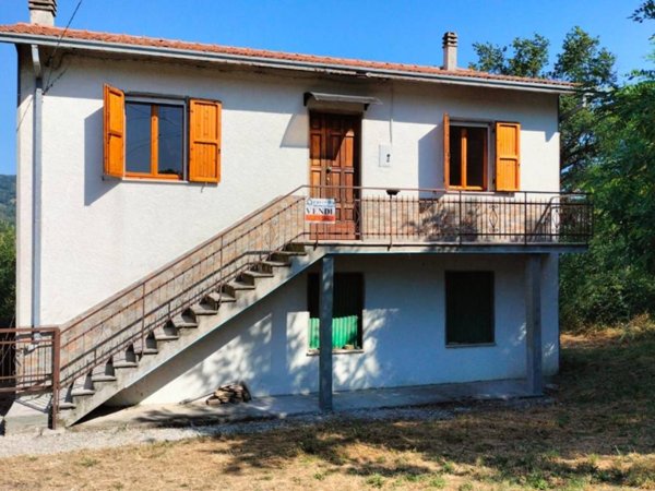 appartamento in vendita a Montecopiolo in zona Pugliano