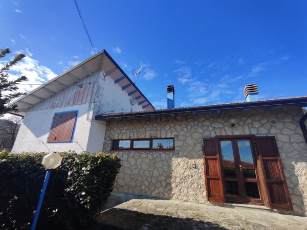 casa indipendente in vendita a Montecopiolo