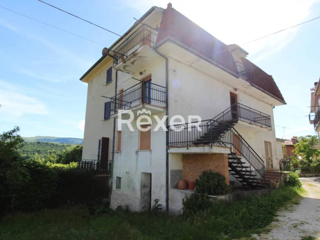 appartamento in vendita a Montecopiolo in zona Villagrande