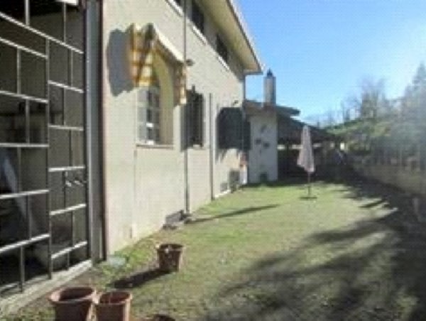 casa indipendente in vendita a Sassofeltrio in zona Fratte