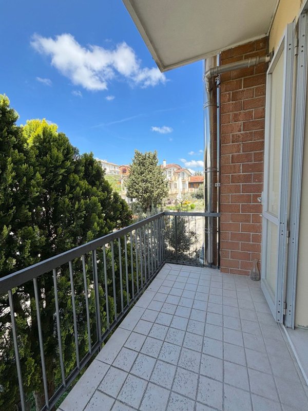 appartamento in vendita a Sassofeltrio in zona Fratte