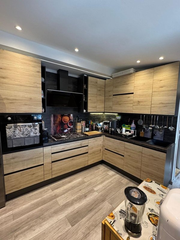 pentavano in vendita a Sassofeltrio