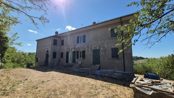 appartamento in vendita a Sassofeltrio