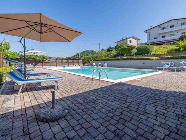 casa indipendente in vendita a Sassofeltrio