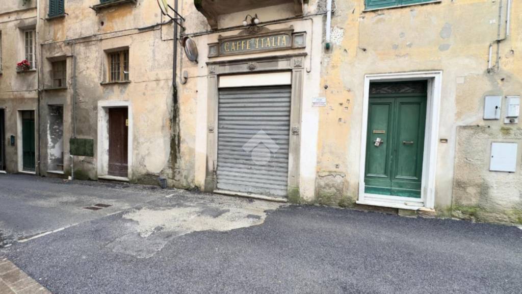 negozio in vendita a Voltaggio