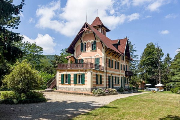 casa indipendente in vendita a Voltaggio