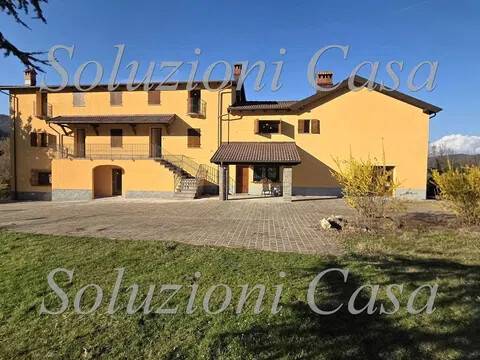 casa indipendente in vendita a Voltaggio