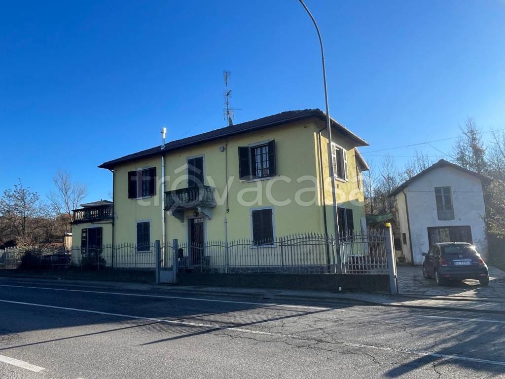 casa indipendente in vendita a Cassano Spinola
