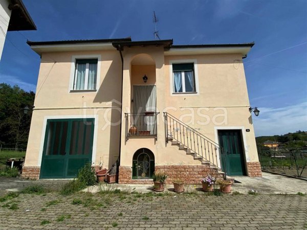 casa indipendente in vendita a Cassano Spinola
