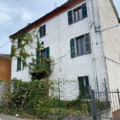 casa indipendente in vendita a Cassano Spinola
