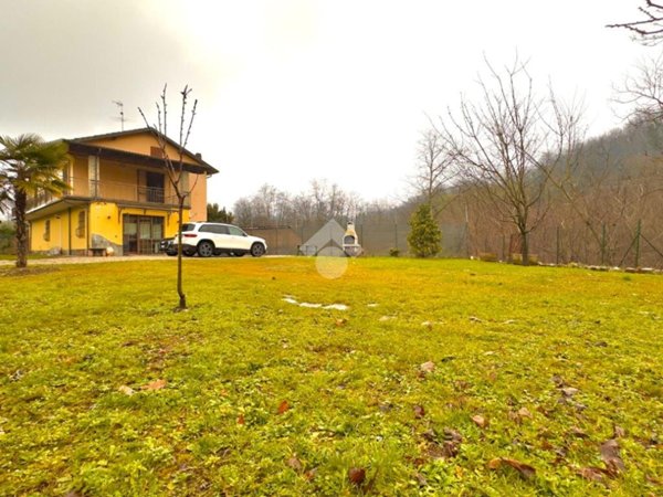 casa indipendente in vendita a Cassano Spinola