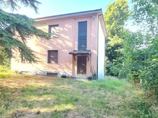 casa indipendente in vendita a Cassano Spinola