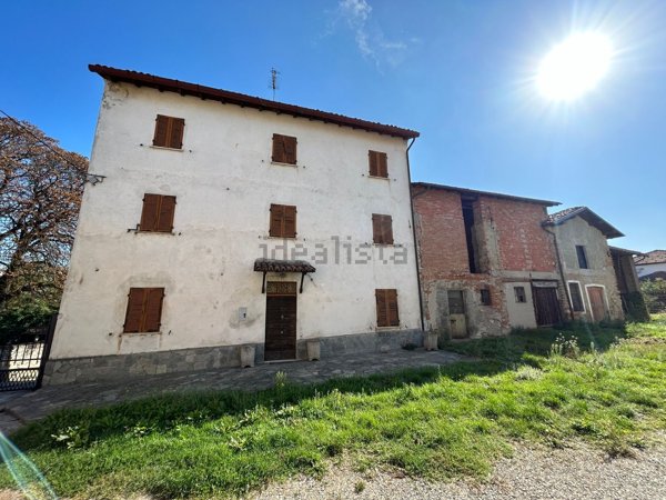 casa indipendente in vendita a Cassano Spinola in zona Gavazzana