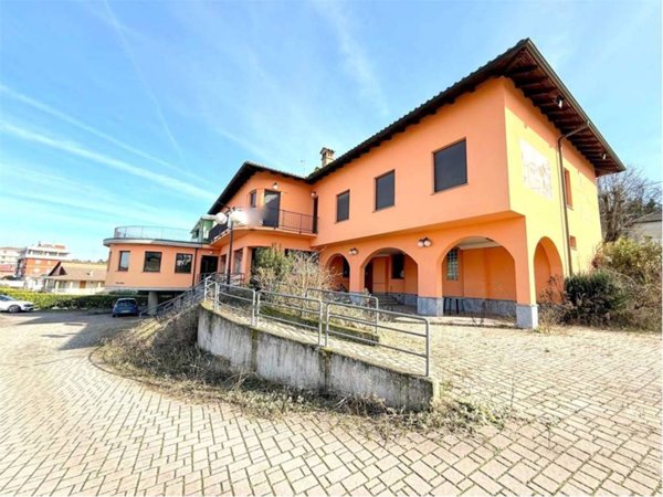 intera palazzina in vendita a Cassano Spinola