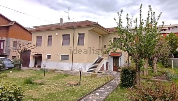 casa indipendente in vendita a Cassano Spinola