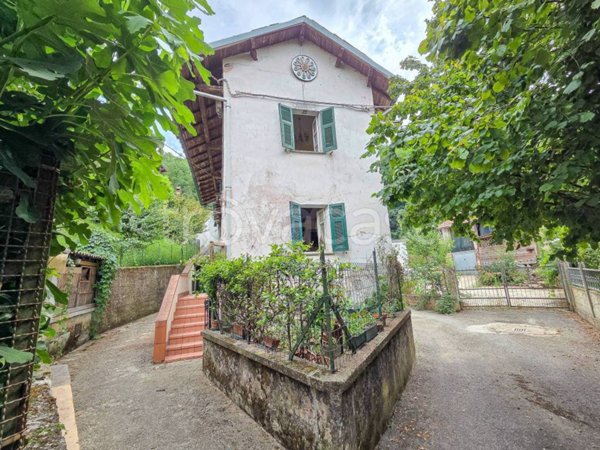 casa indipendente in vendita a Cassano Spinola