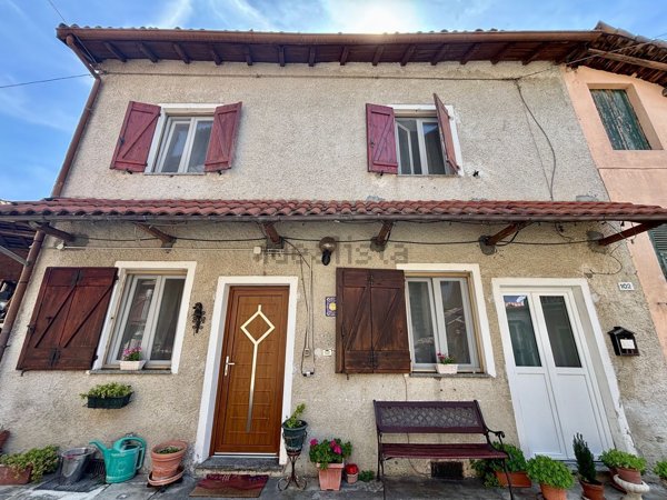 casa indipendente in vendita a Cassano Spinola in zona Gavazzana