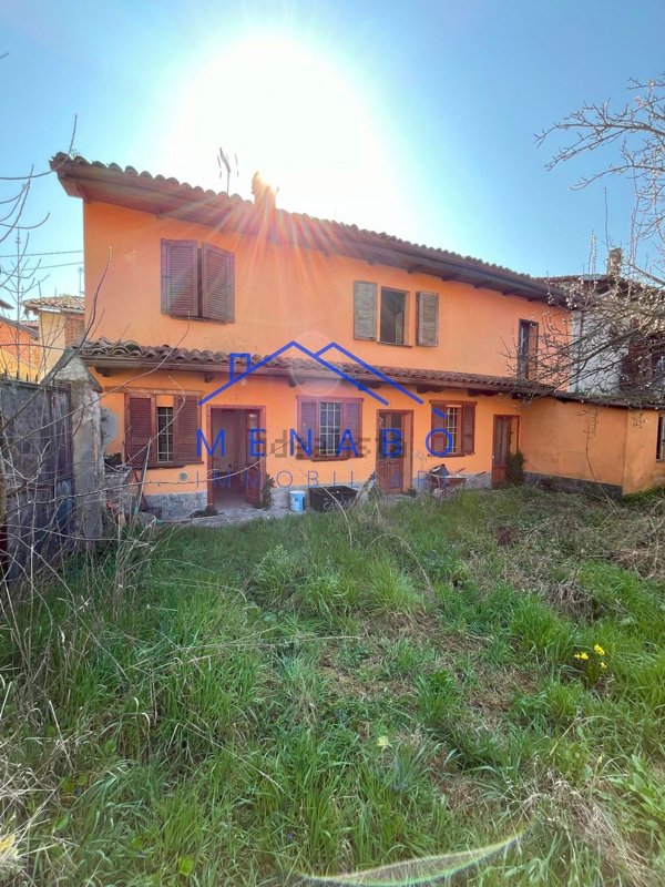 casa indipendente in vendita ad Alluvioni Piovera in zona Piovera