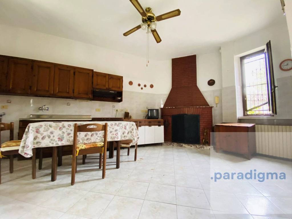 casa indipendente in vendita ad Alluvioni Piovera in zona Grava