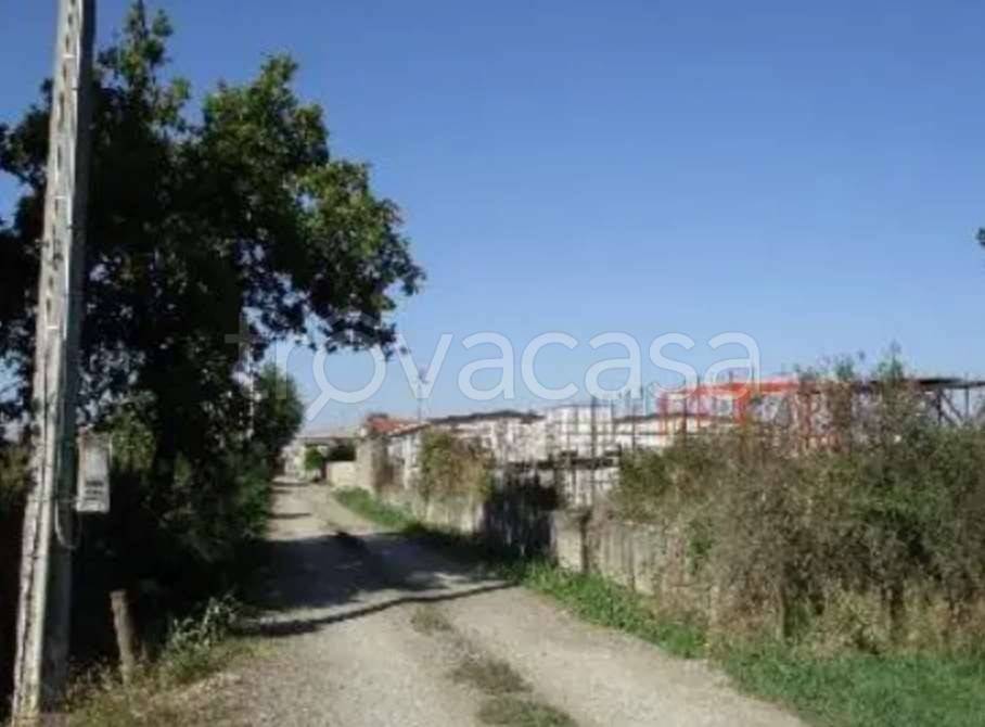 terreno edificabile in vendita ad Alluvioni Piovera in zona Grava