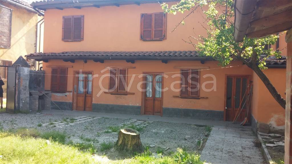 casa indipendente in vendita ad Alluvioni Piovera