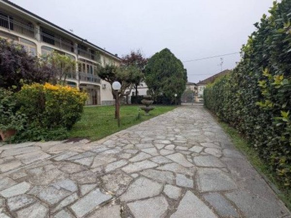 casa indipendente in vendita ad Alluvioni Piovera in zona Piovera