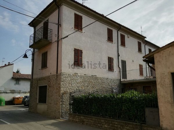 casa indipendente in vendita ad Alluvioni Piovera