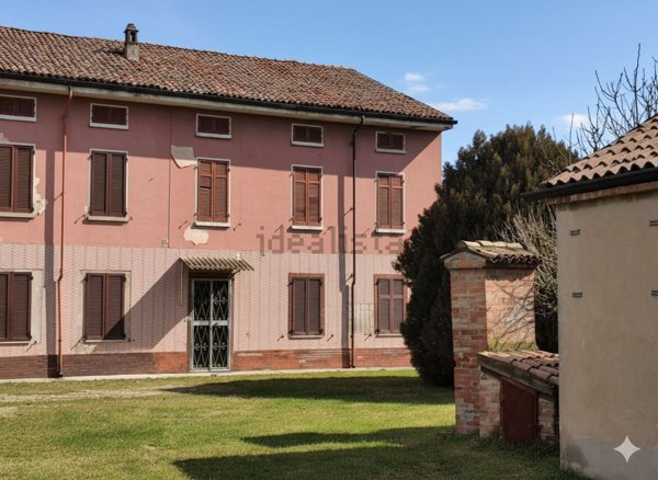 appartamento in vendita ad Alluvioni Piovera