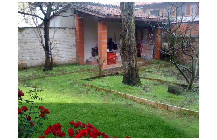 casa indipendente in vendita ad Alluvioni Piovera in zona Piovera